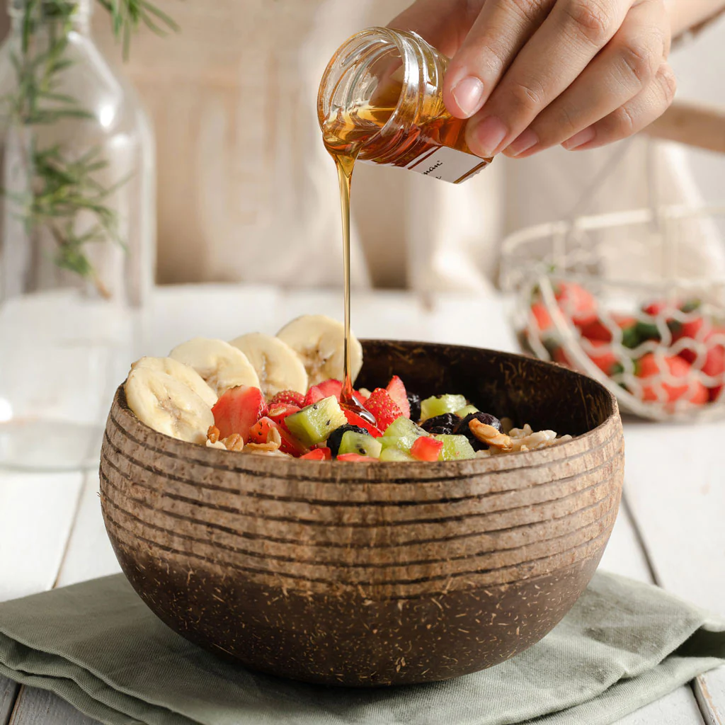 Top Threaded Coconut Bowl